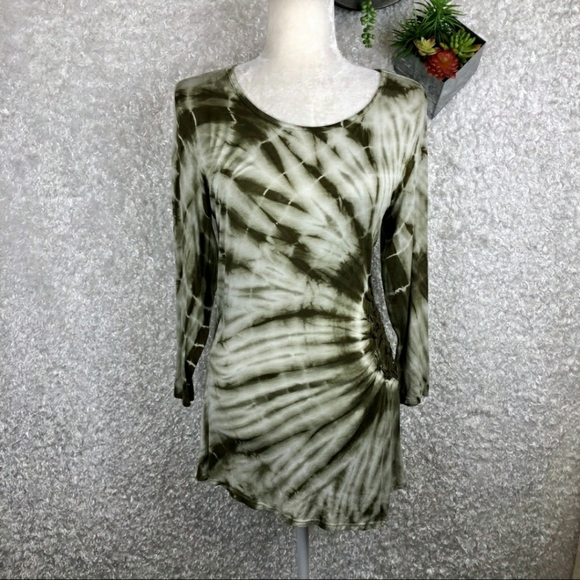 DB tie dye asymmetrical tunic top size M - Picture 1 of 7